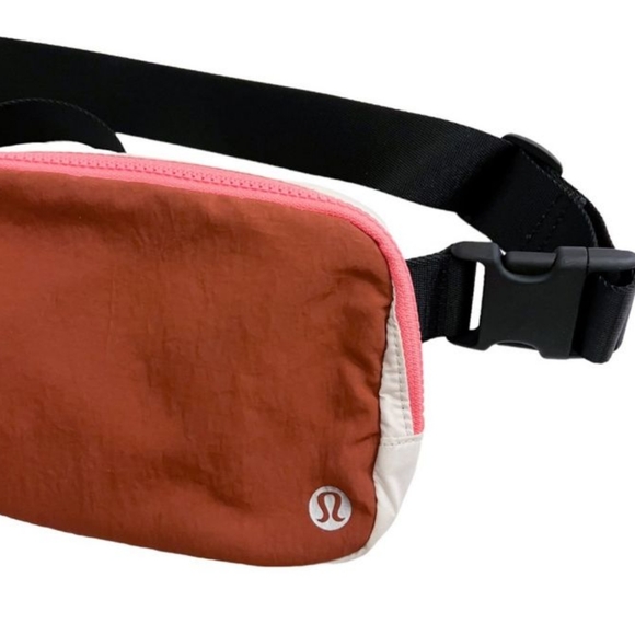 Lululemon Everywhere Belt Bag Dark Terracotta White Opal Crossbody Belt Bag - Picture 7 of 16